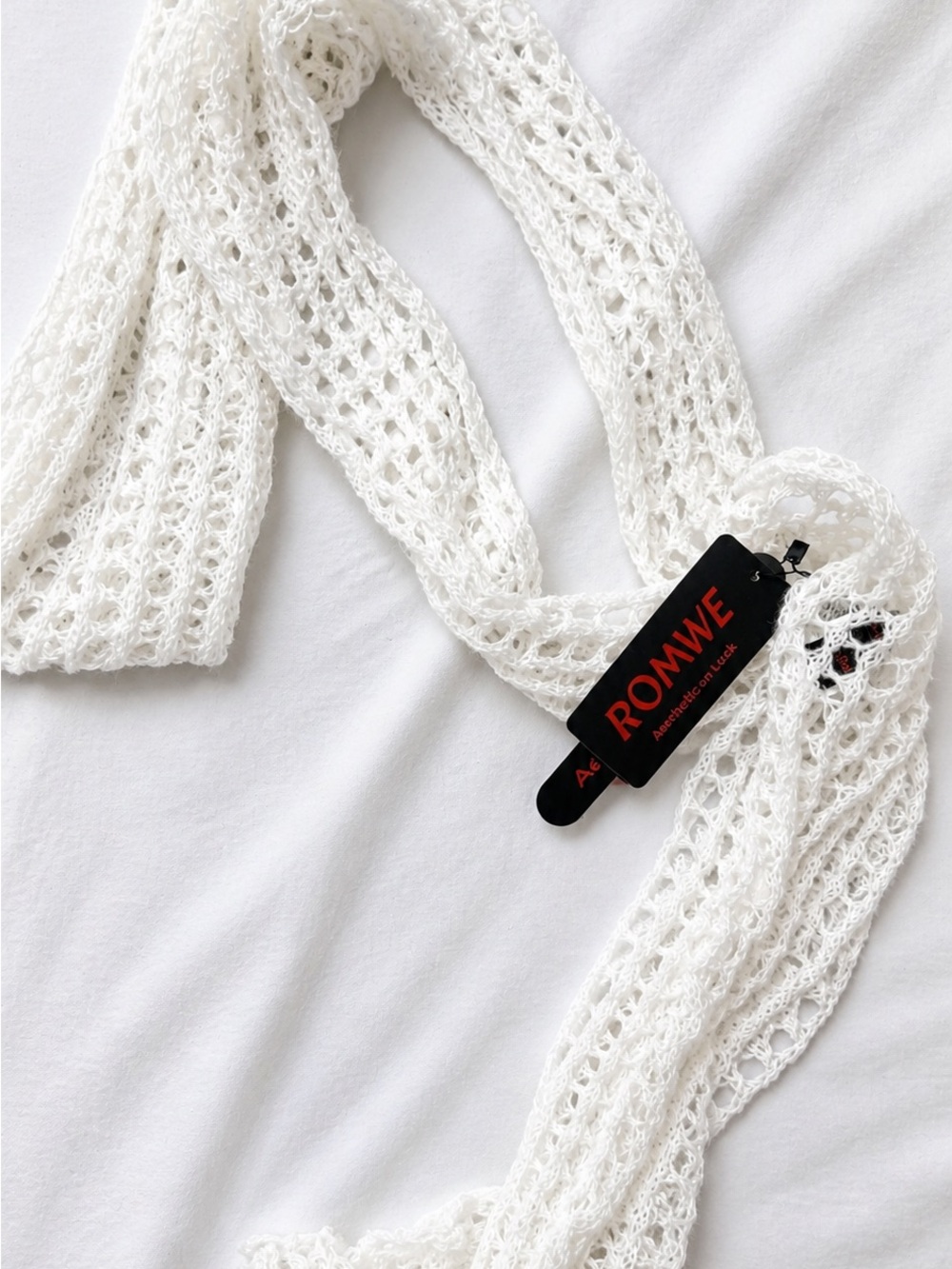ROMWE White Crochet Open-Knit Shrug